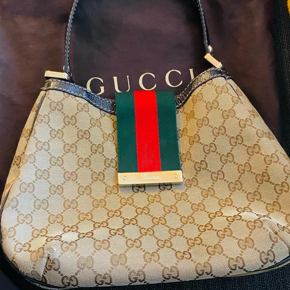Authentic Gucci Shoulder Bag